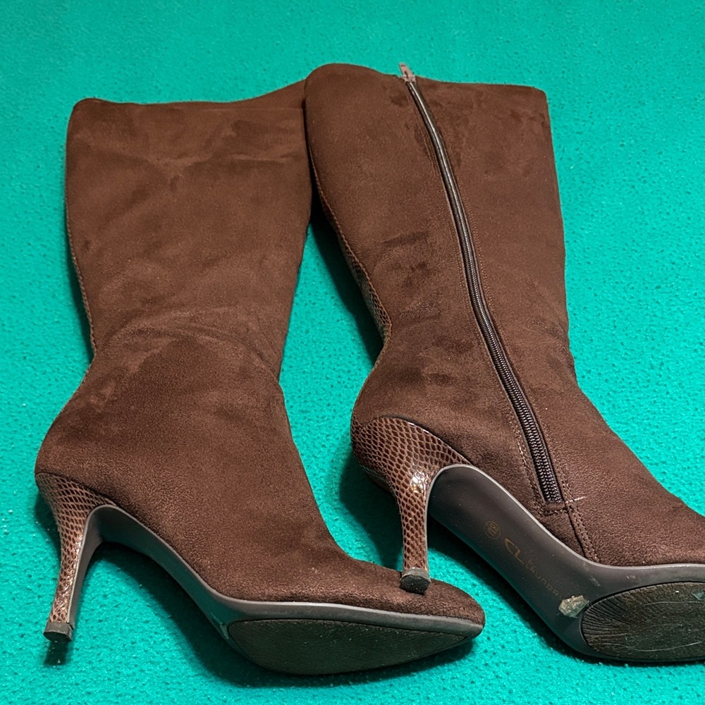 Chinese Laundry Brown Suede Heeled Boots